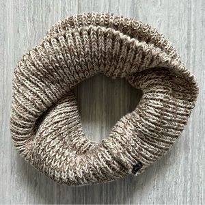 Brixton Infinity Scarf